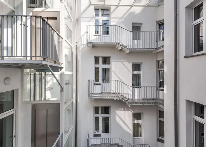 Old Town Apartments - B22