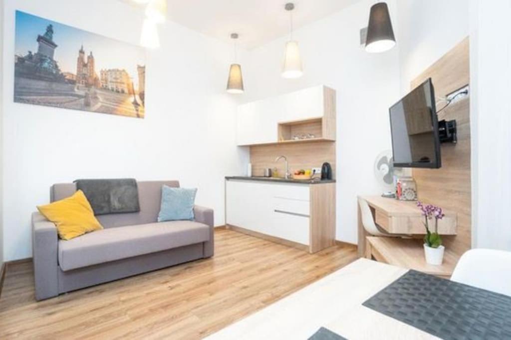 Old Town - B22 Apartment